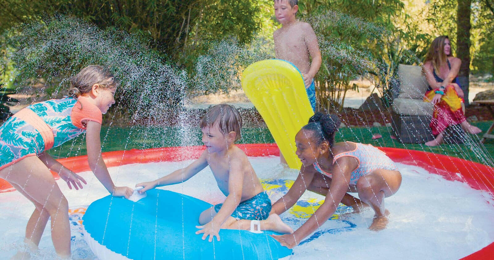 Splash Bad Sprinkler Kiddie Pool - Kids Eye Candy
