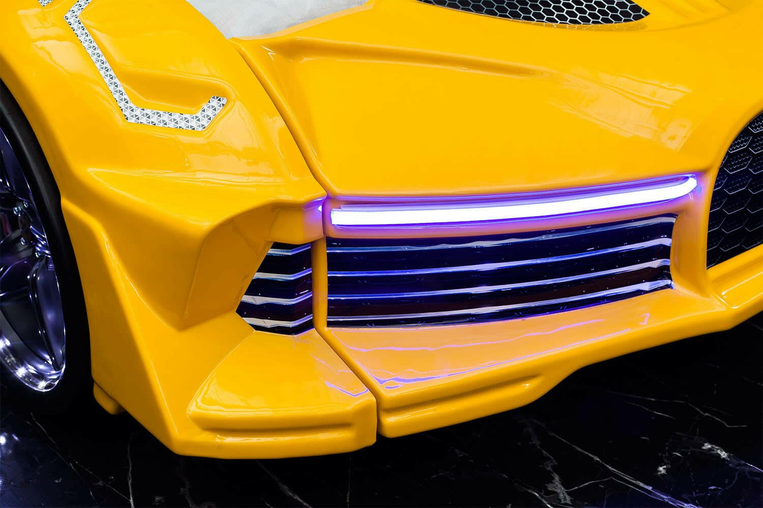 Aero Super Car Kids Bed Lifting Doors Headlights Remote Control Toddler Twin Size Frame - Kids Eye Candy