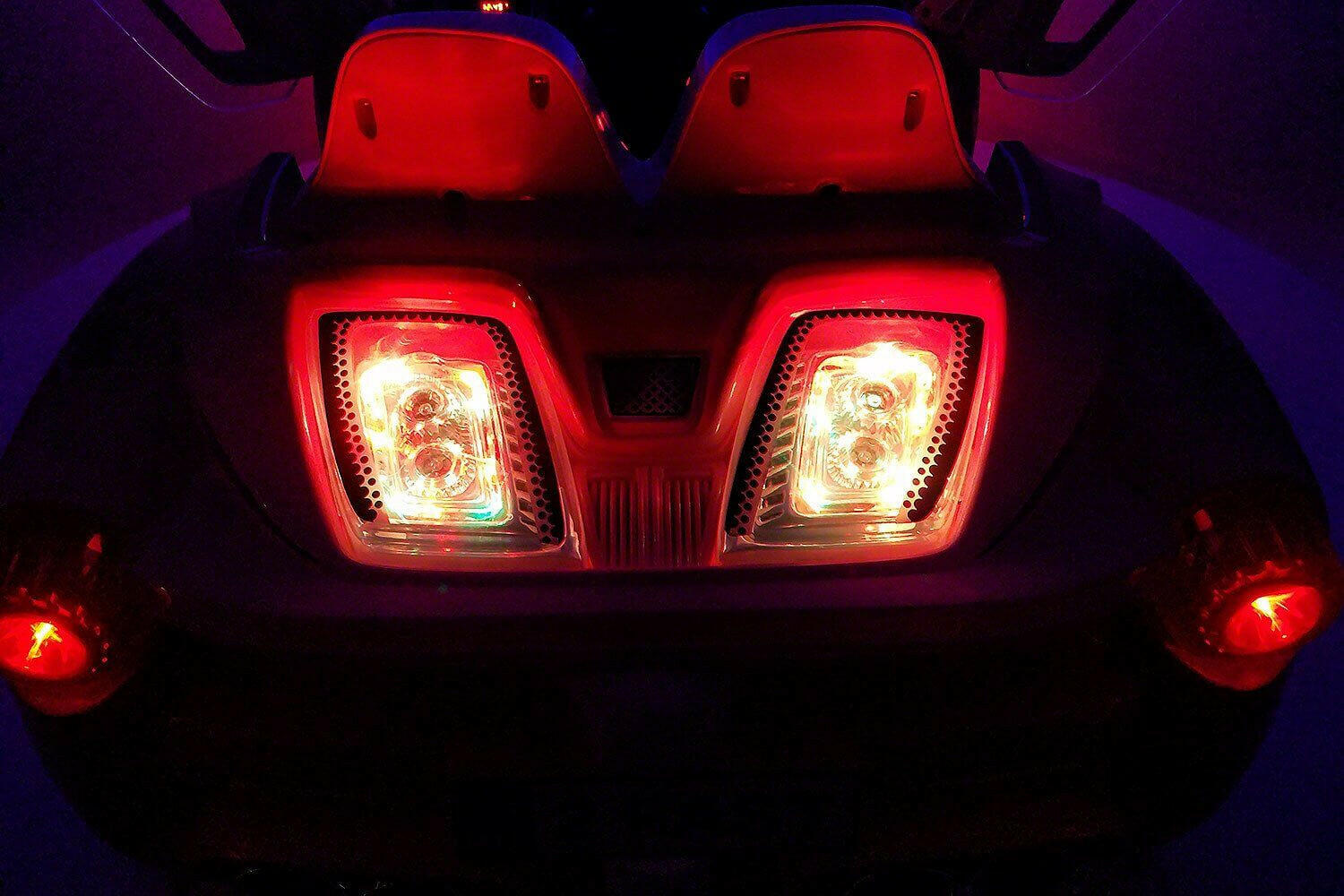 Spider GT 12V Ride-On Car w/ Parental Remote, MP3, Butterfly Doors, LED Lights - Kids Eye Candy 