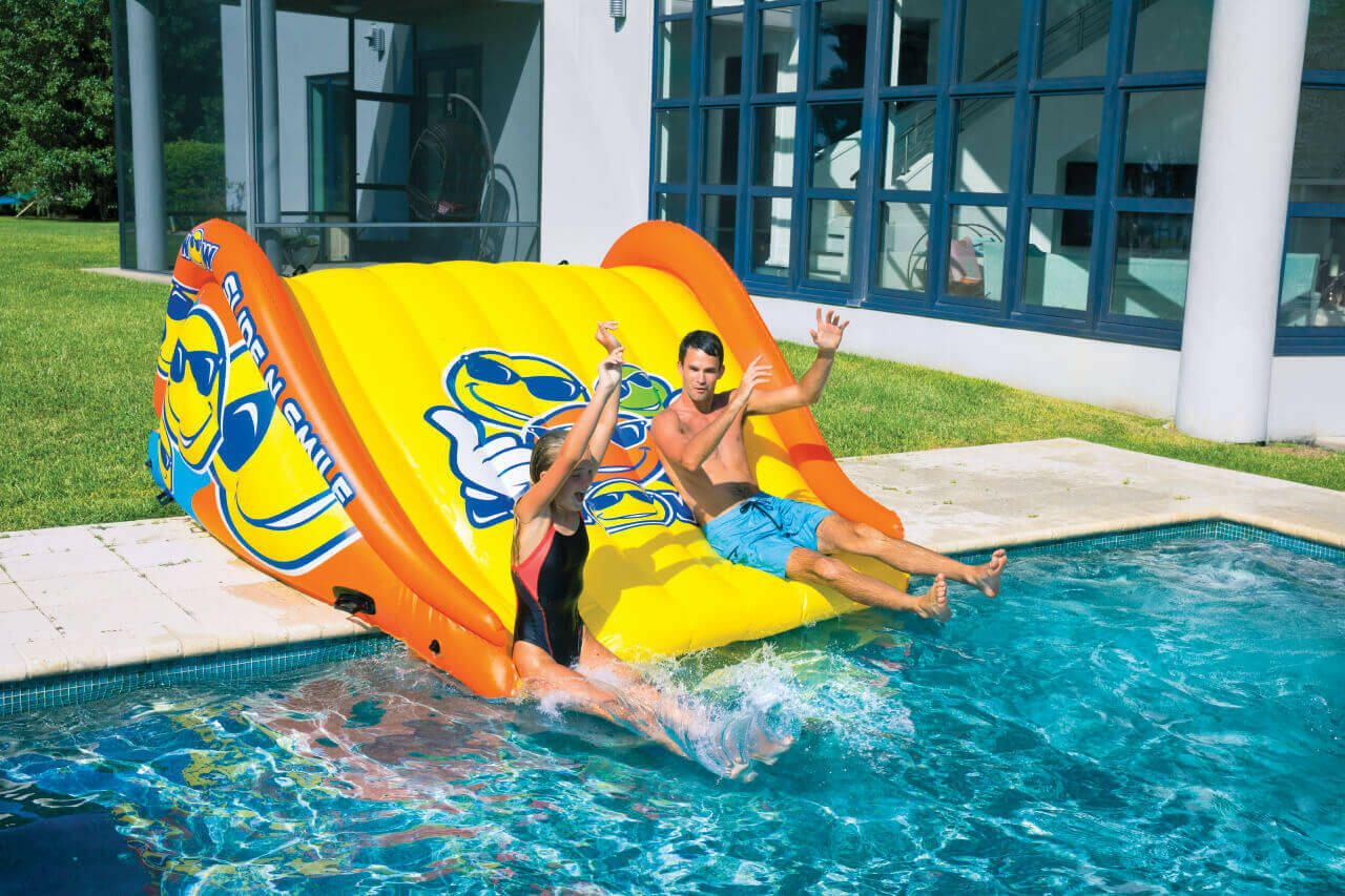 Slide N Smile Giant 2-Lane Floating Water Slide - Kids Eye Candy 