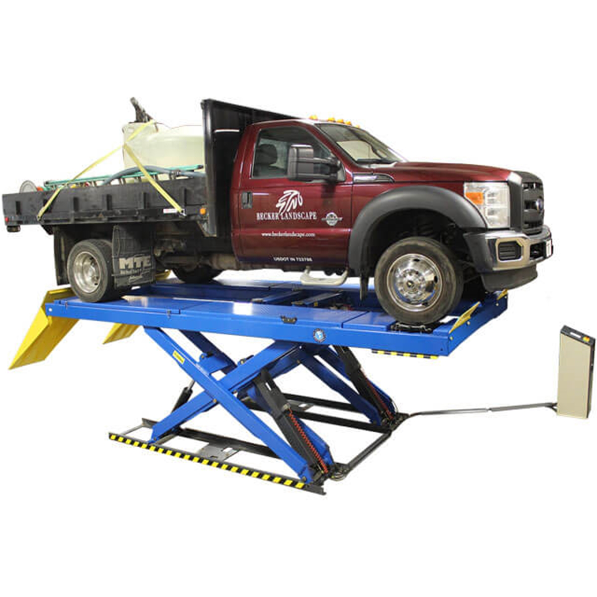 atlas-automotive-equipment-PX16A-16000lb-alignment-scissor-lift-with-turntables-ATPK-PX16A-CF.png Atlas PX16A 16,000 lb Alignment Scissor Lift with Turntables – Flush Mount Lift (ATPK-PX16A-CF) - Image 1
