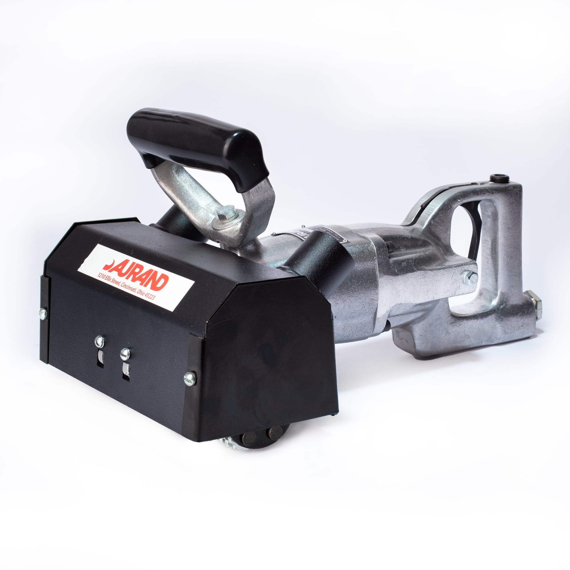 aurand-pneumatic-8inches-carbide-vacuum-dust-shroud-handheld-deck-scaler-MP6CV-3.jpg Aurand MP6CV Pneumatic 8″ Carbide Deck Scaler with Vacuum Shroud – Heavy‑Duty Industrial Surface Prep - Image 1