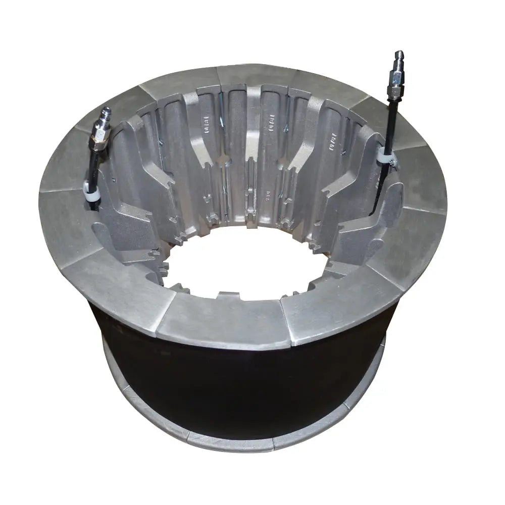 tire-service-international-20_22-5-x-11-3-4-expanding-rim-13-410.jpg Expanding Rim | 20″ – 22.5″ x 11 3/4″ | TSI 13.410 - Image 1